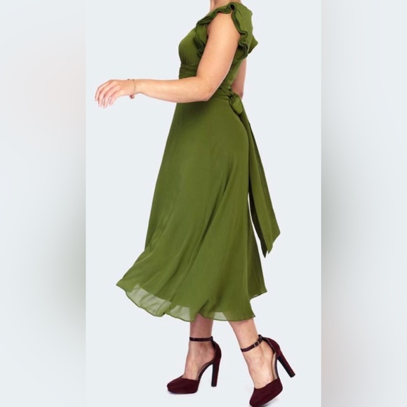 NWT Voodoo Vixen Amelia Olive Flared Gown - Picture 6 of 7